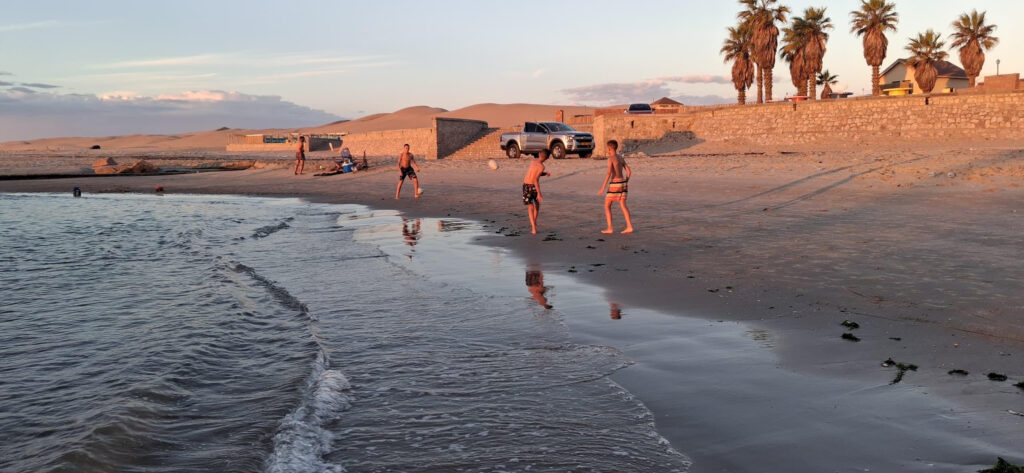 Heatwave Pushes Temperatures Far Above Normal Along Coast