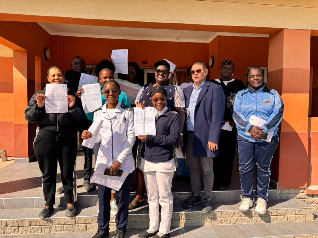 16 Walvis Bay Students Receive Financial Aid 1