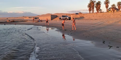 Heatwave Pushes Temperatures Far Above Normal Along Coast
